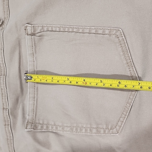 Women A3 plus size beige capri 26W - Picture 6 of 11